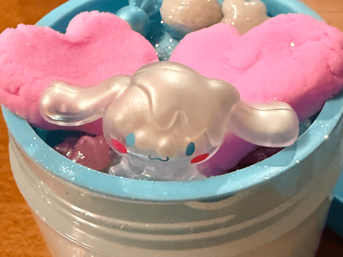 Cloud- cinnamon roll