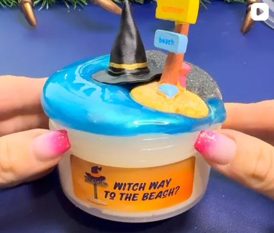 Witch Way to the Beach?