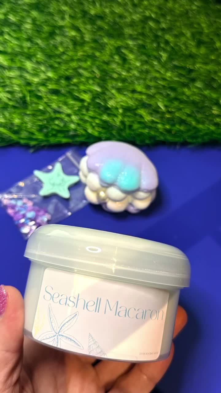 Seashell Macaron
