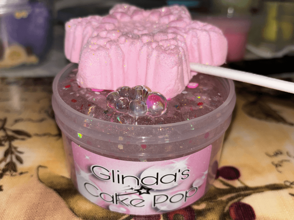 Glindas Cake Pop